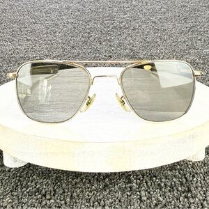 Vintage American Optical Pilot Sunglasses AO Gold 5 1/2 Bayonet Aviator 52-20